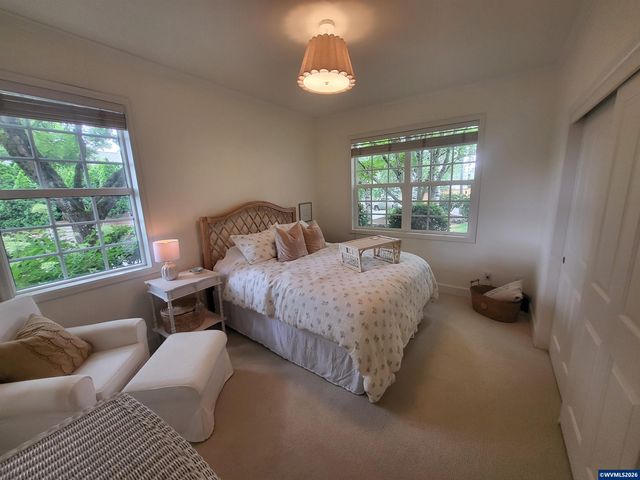 3371 Coeur D Alene Dr, West Linn, OR 97068