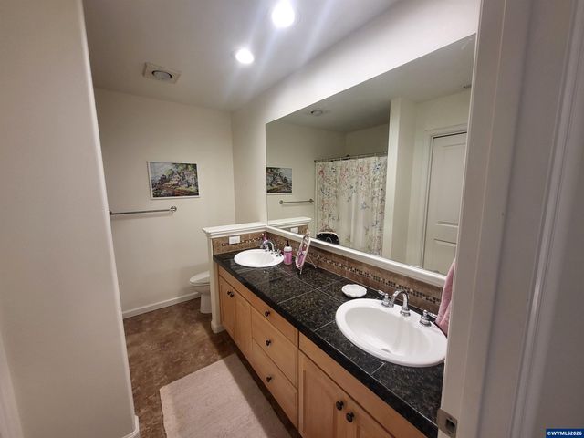 3371 Coeur D Alene Dr, West Linn, OR 97068