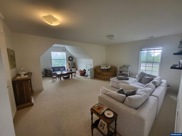 3371 Coeur D Alene Dr, West Linn, OR 97068