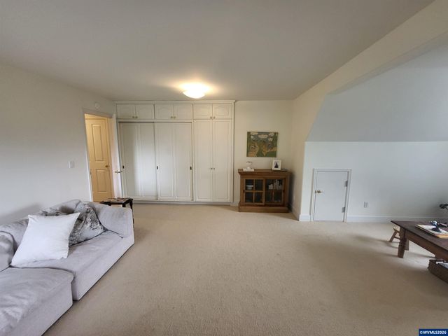 3371 Coeur D Alene Dr, West Linn, OR 97068