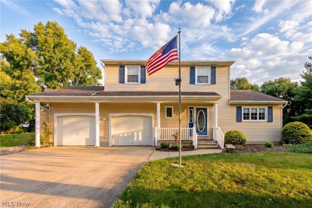 11936 Patroon Circle NW, Canal Fulton, OH 44614