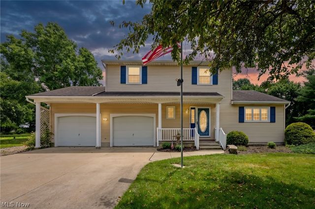 11936 Patroon Circle NW, Canal Fulton, OH 44614