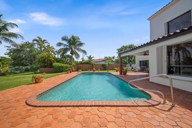 1110 SW 97TH Avenue, Miami, FL 33174