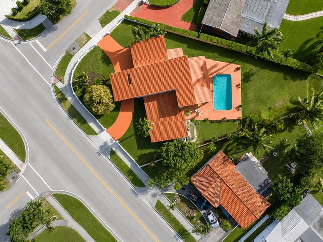 1110 SW 97TH Avenue, Miami, FL 33174