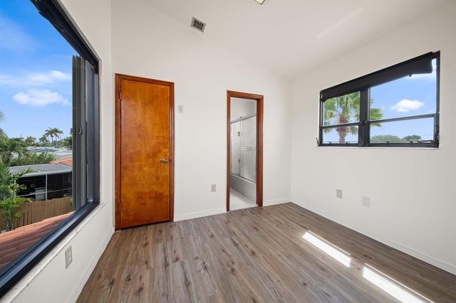 1110 SW 97TH Avenue, Miami, FL 33174
