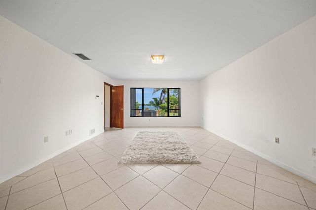 1110 SW 97TH Avenue, Miami, FL 33174