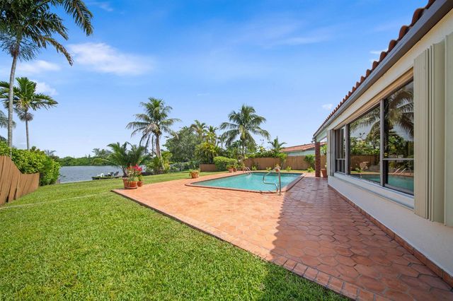 1110 SW 97TH Avenue, Miami, FL 33174