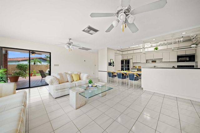 1110 SW 97TH Avenue, Miami, FL 33174
