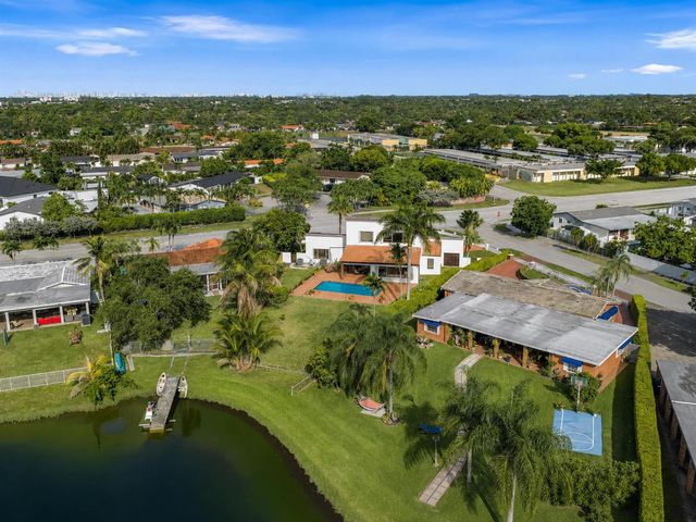 1110 SW 97TH Avenue, Miami, FL 33174