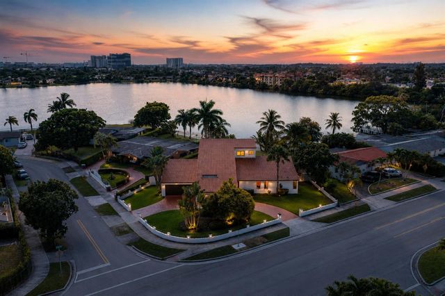 1110 SW 97TH Avenue, Miami, FL 33174