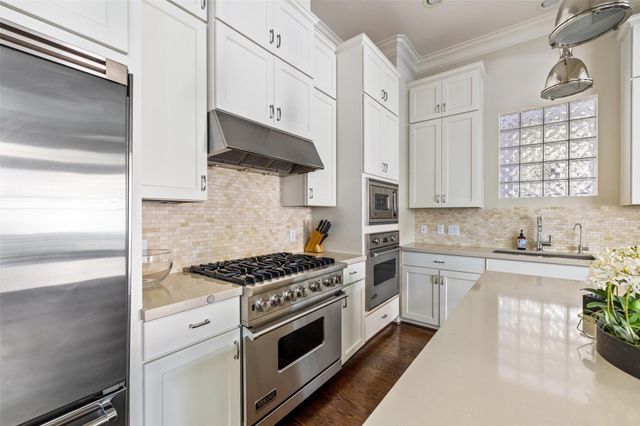 1202 Wynden Commons Lane, Houston, TX 77056