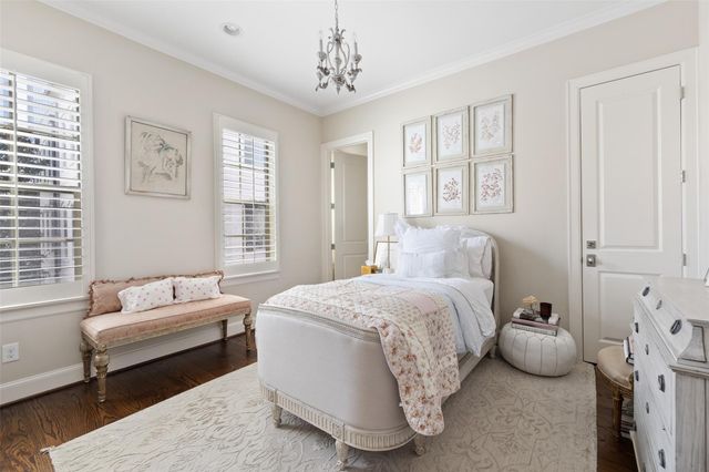 1202 Wynden Commons Lane, Houston, TX 77056