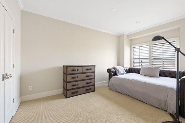 1202 Wynden Commons Lane, Houston, TX 77056