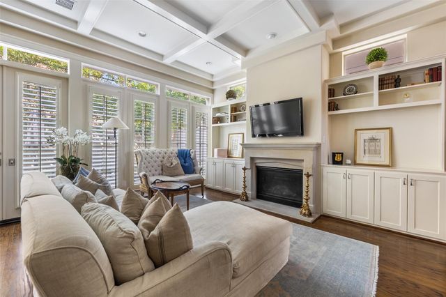 1202 Wynden Commons Lane, Houston, TX 77056