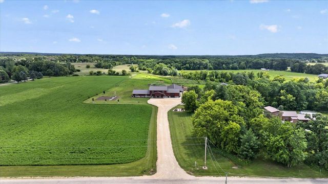 W641 County Road E, Brodhead, WI 53520