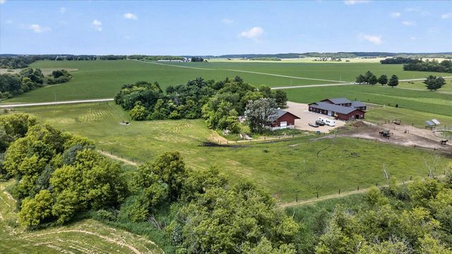 W641 County Road E, Brodhead, WI 53520