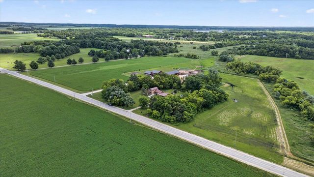 W641 County Road E, Brodhead, WI 53520