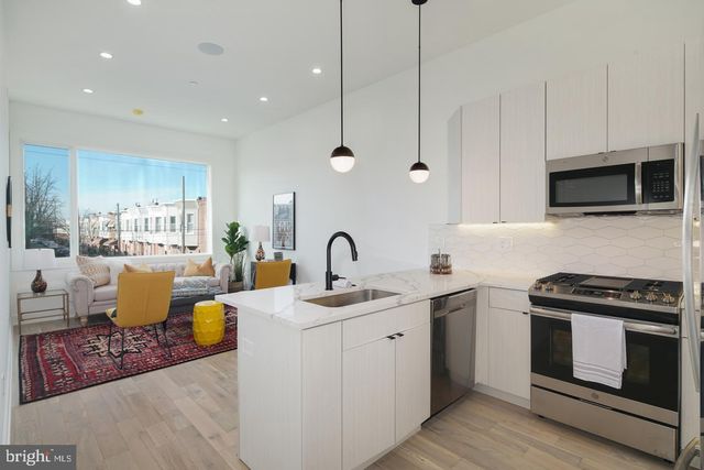 2031 S 20th St Apt 8, Philadelphia, PA 19145