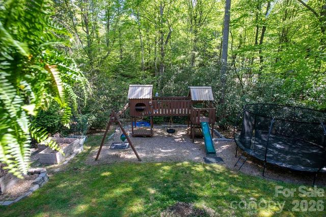 492 Falls Creek Road, Pisgah Forest, NC 28768