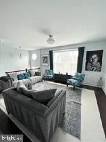 9075 ALEXANDER WAY, Manassas Park, VA 20111