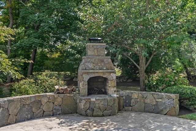 33 Lauren Lane, Scituate, MA 02066