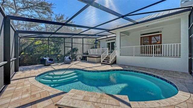 421 ISLAND CIRCLE, Sarasota, FL 34242
