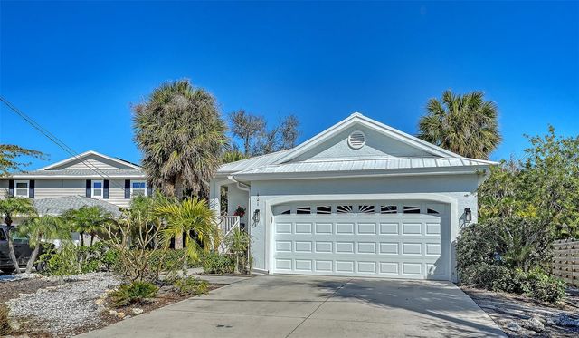421 ISLAND CIRCLE, Sarasota, FL 34242