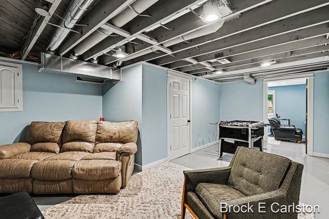6783 36th Avenue, Hudsonville, MI 49426