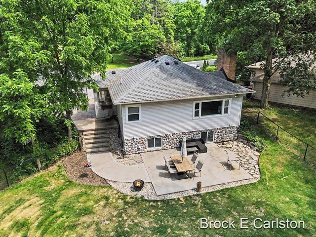 6783 36th Avenue, Hudsonville, MI 49426