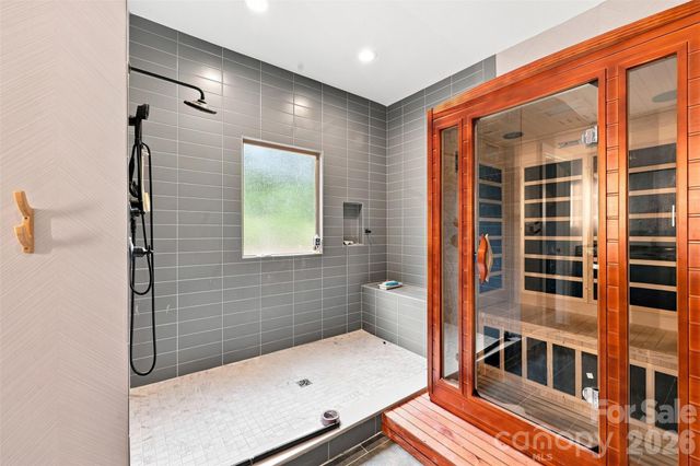 3242 Cornwell Drive, Morganton, NC 28655
