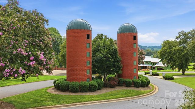3242 Cornwell Drive, Morganton, NC 28655