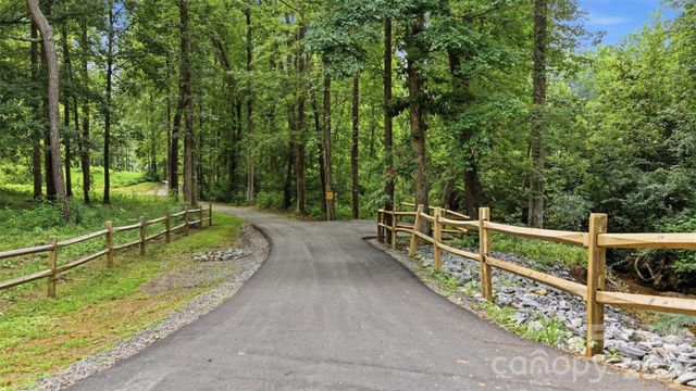 3242 Cornwell Drive, Morganton, NC 28655