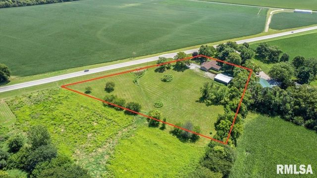12069 State Route 4, Auburn, IL 62615