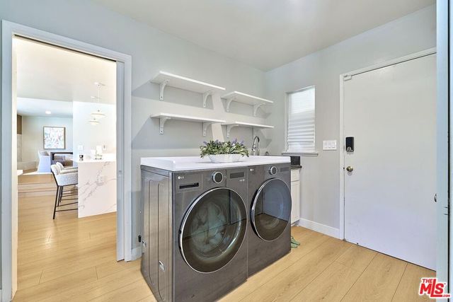 1908 Lyans Drive, La Canada Flintridge, CA 91011