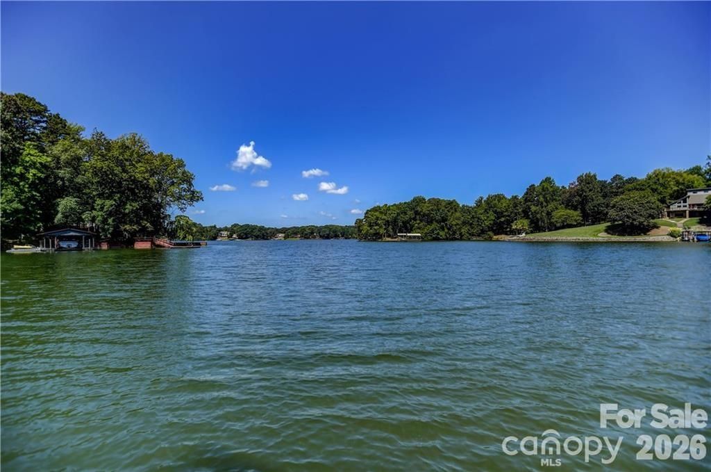 105 Quail Lane, Mooresville, NC 28117