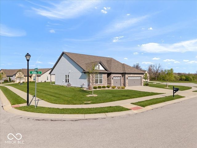 4014 Albert Lane, Bargersville, IN 46106