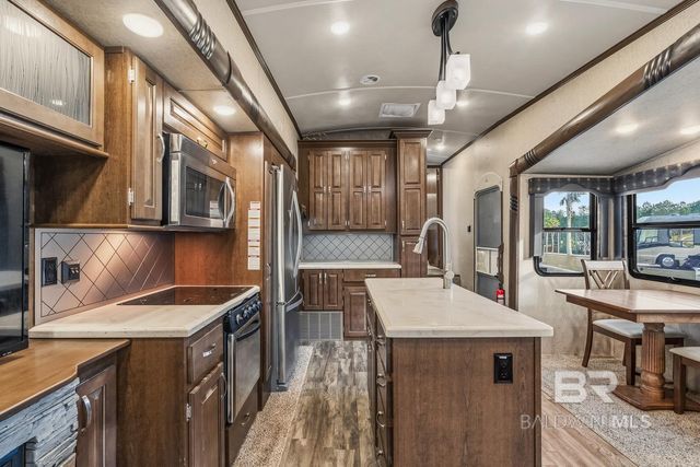 11877 Gateway Drive, Elberta, AL 36530