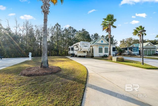 11877 Gateway Drive, Elberta, AL 36530