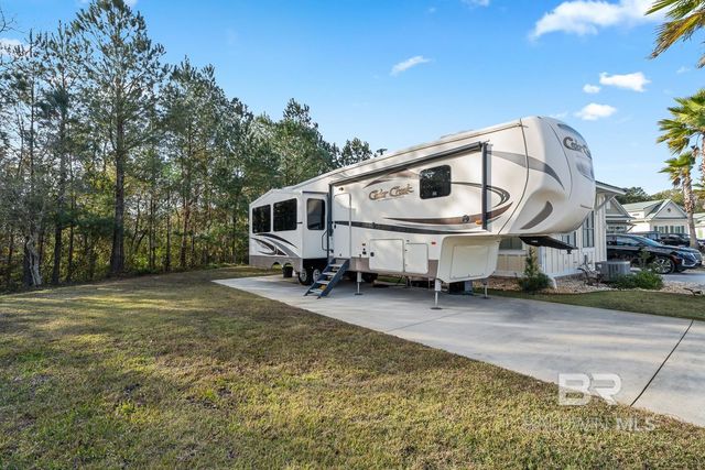 11877 Gateway Drive, Elberta, AL 36530