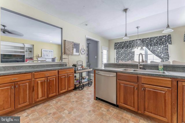 263 LENNI RD, Media, PA 19063