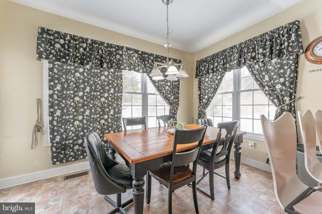 263 LENNI RD, Media, PA 19063