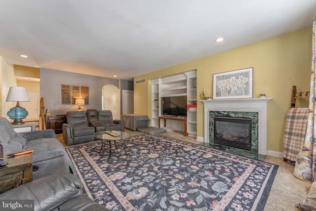 263 LENNI RD, Media, PA 19063