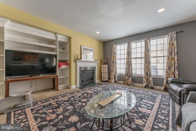 263 LENNI RD, Media, PA 19063