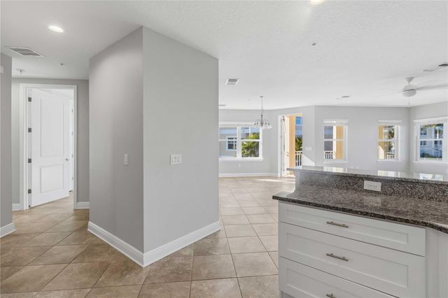 3418 79TH STREET CIRCLE W 101, Bradenton, FL 34209