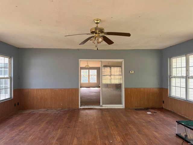 1120 N 100 E, Princeton, IN 47670