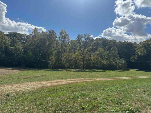 1120 N 100 E, Princeton, IN 47670