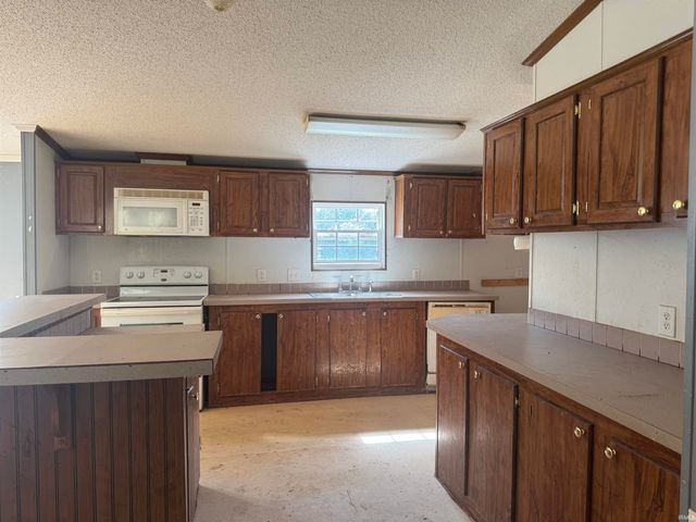 1120 N 100 E, Princeton, IN 47670