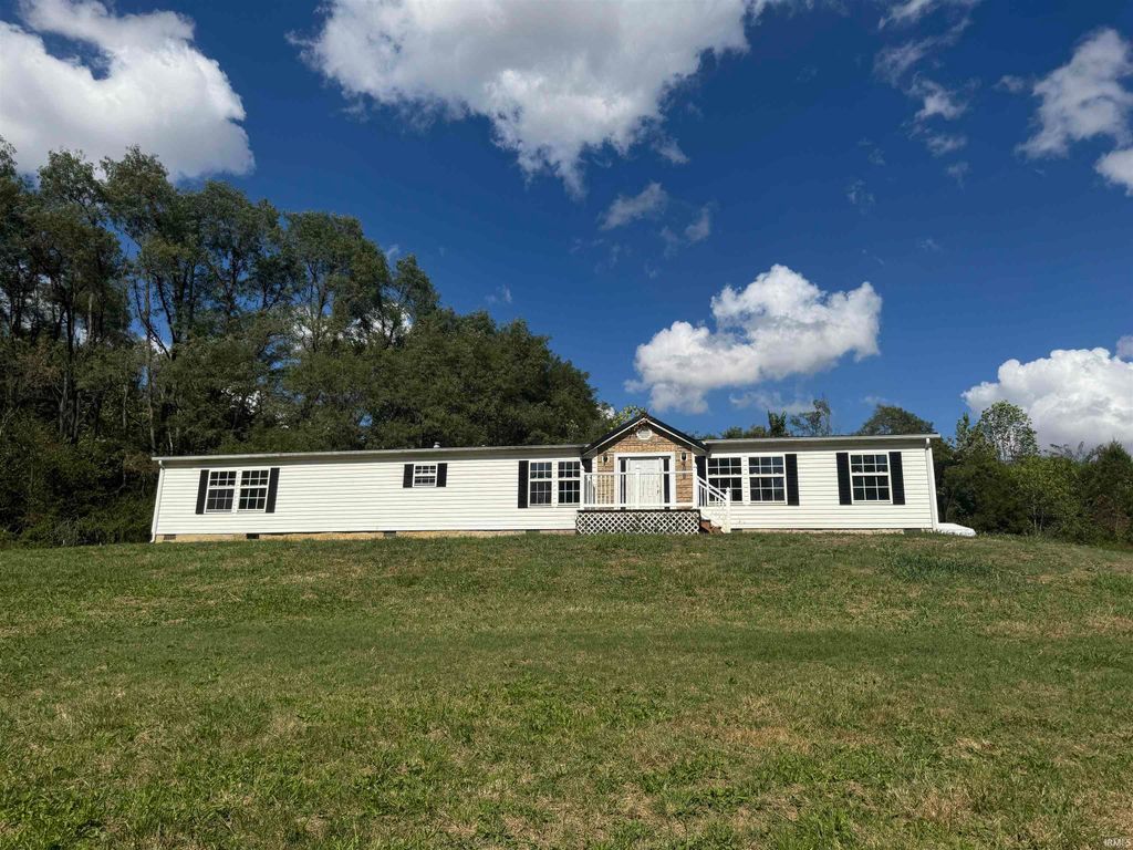 1120 N 100 E, Princeton, IN 47670