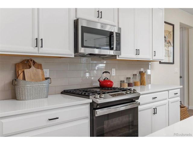 759 Byrd Dr, Erie, CO 80516