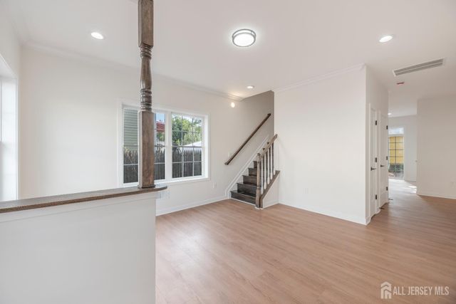 1762 S 2nd Street, Piscataway, NJ 08854